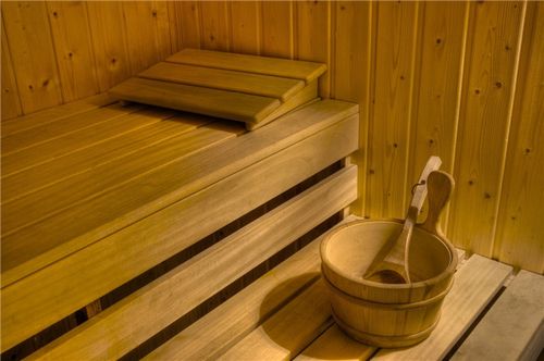 The Restorative Power of Sauna and Nourishing Recipes: A Holistic Approach to Wellbeing